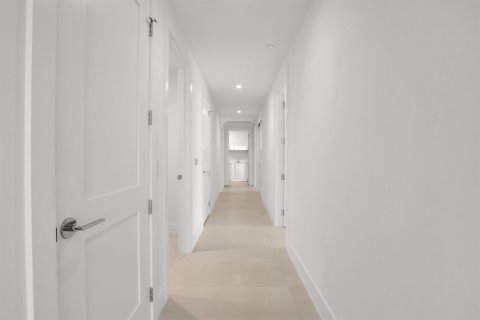 Condominio en venta en Fort Lauderdale, Florida, 3 dormitorios, 269.51 m2 № 2191695 - foto 24