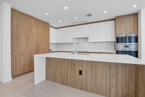 Condominio en venta en Fort Lauderdale, Florida, 3 dormitorios, 269.51 m2 № 2191695 - foto 12