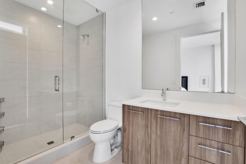 Condominio en venta en Fort Lauderdale, Florida, 3 dormitorios, 269.51 m2 № 2191695 - foto 29