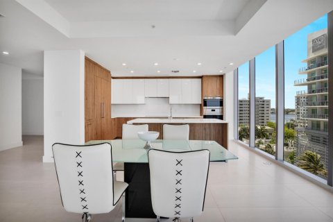 Condominio en venta en Fort Lauderdale, Florida, 3 dormitorios, 269.51 m2 № 2191695 - foto 9