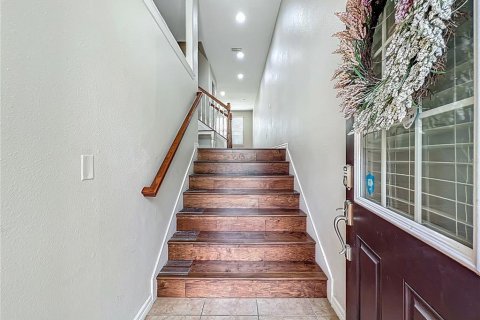 Touwnhouse à vendre à Winter Springs, Floride: 3 chambres, 212.56 m2 № 1876086 - photo 9