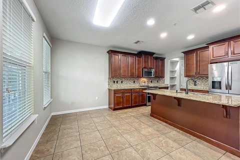 Touwnhouse à vendre à Winter Springs, Floride: 3 chambres, 212.56 m2 № 1876086 - photo 21