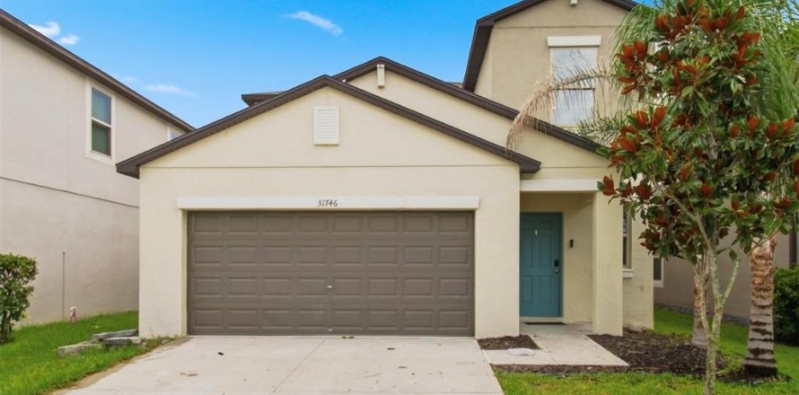 House in Wesley Chapel, Florida 5 bedrooms, 221.94 sq.m. № 2198446