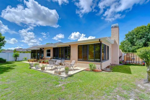 Villa ou maison à vendre à New Port Richey, Floride: 3 chambres, 154.22 m2 № 2220136 - photo 27