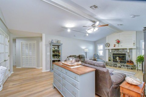 Villa ou maison à vendre à New Port Richey, Floride: 3 chambres, 154.22 m2 № 2220136 - photo 8