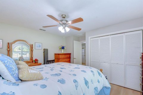 Villa ou maison à vendre à New Port Richey, Floride: 3 chambres, 154.22 m2 № 2220136 - photo 23