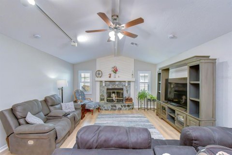 Villa ou maison à vendre à New Port Richey, Floride: 3 chambres, 154.22 m2 № 2220136 - photo 14