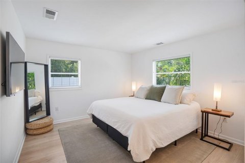 Villa ou maison à vendre à Sarasota, Floride: 2 chambres, 135.27 m2 № 2396527 - photo 24