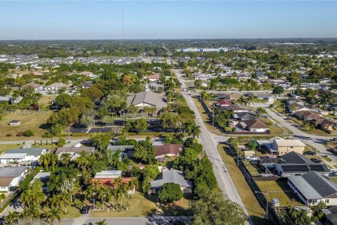 Villa ou maison à louer à Homestead, Floride: 3 chambres, 99.87 m2 № 2170155 - photo 8