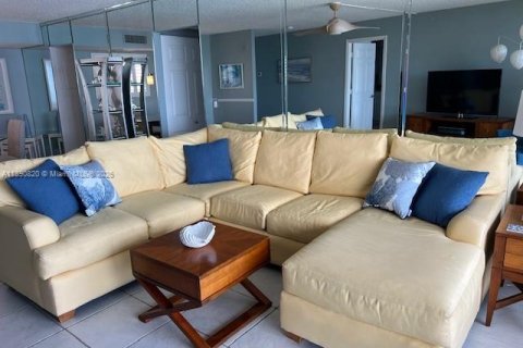 Copropriété à louer à Jupiter, Floride: 2 chambres, 108.7 m2 № 1945182 - photo 4