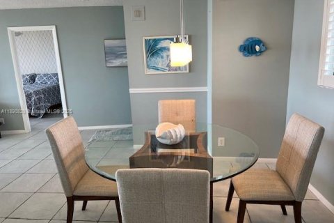 Copropriété à louer à Jupiter, Floride: 2 chambres, 108.7 m2 № 1945182 - photo 7