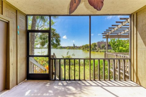 Condo in Sarasota, Florida, 2 bedrooms  № 1612820 - photo 27