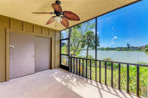 Condo in Sarasota, Florida, 2 bedrooms  № 1612820 - photo 25