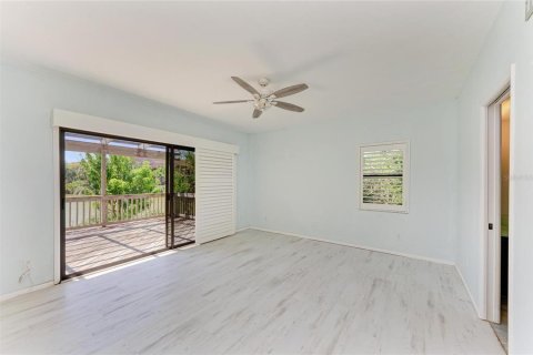Condo in Sarasota, Florida, 2 bedrooms  № 1612820 - photo 22