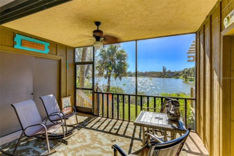 Condo in Sarasota, Florida, 2 bedrooms  № 1612820 - photo 6