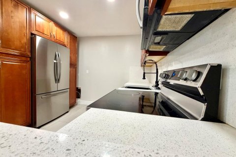 Villa ou maison à Pompano Beach, Floride 2 chambres, 103.68 m2 № 2173140
