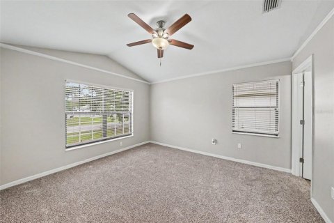 Casa en venta en Tampa, Florida, 4 dormitorios, 130.99 m2 № 2109733 - foto 10