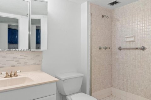 Купить кондоминиум в Лодерхилл, Флорида 2 спальни, 104.05м2, № 1952173 - фото 7