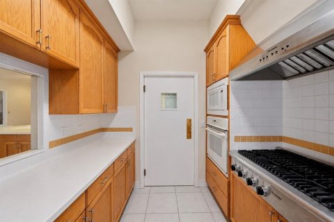 Купить виллу или дом в Одесса, Флорида 8 комнат, 277.31м2, № 2334263 - фото 14