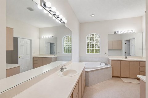Купить виллу или дом в Одесса, Флорида 8 комнат, 277.31м2, № 2334263 - фото 19