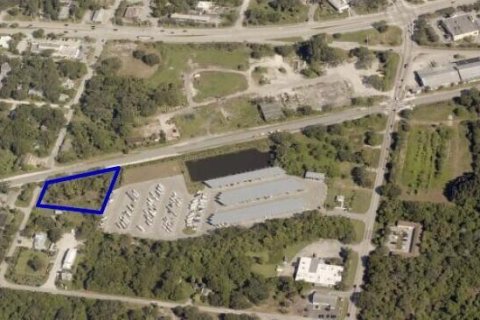 Propiedad comercial en Sebastian, Florida № 2084635