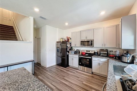 Casa en venta en Clermont, Florida, 4 dormitorios, 223.15 m2 № 1870690 - foto 15