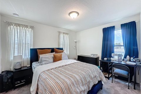 Casa en venta en Clermont, Florida, 4 dormitorios, 223.15 m2 № 1870690 - foto 26