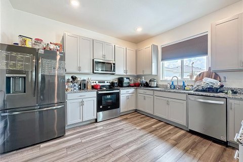 Casa en venta en Clermont, Florida, 4 dormitorios, 223.15 m2 № 1870690 - foto 9