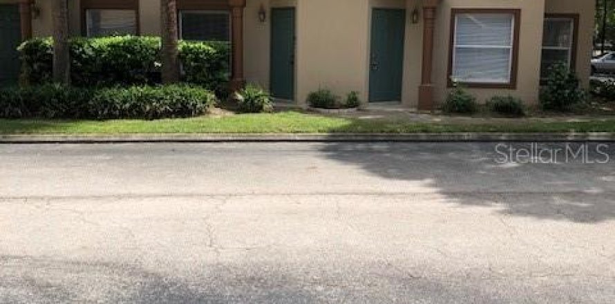 Condo in Orlando, Florida, 2 bedrooms  № 2390948