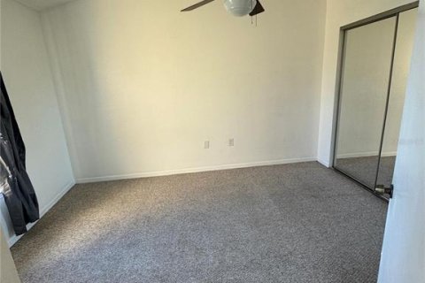 Condo in Kissimmee, Florida, 2 bedrooms  № 1649485 - photo 12