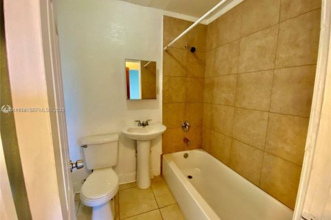 Appartement à louer à Miami, Floride: 442.59 m2 № 2076314 - photo 27