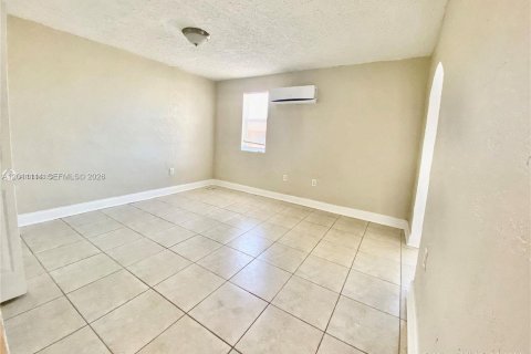 Studio à Miami, Floride № 2076314