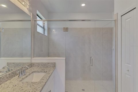 House in Port Charlotte, Florida 4 bedrooms, 186.36 sq.m. № 1744992 - photo 30