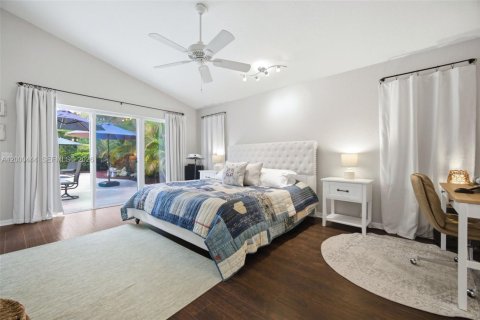 House in Davie, Florida 3 bedrooms, 226.5 sq.m. № 2065222 - photo 23