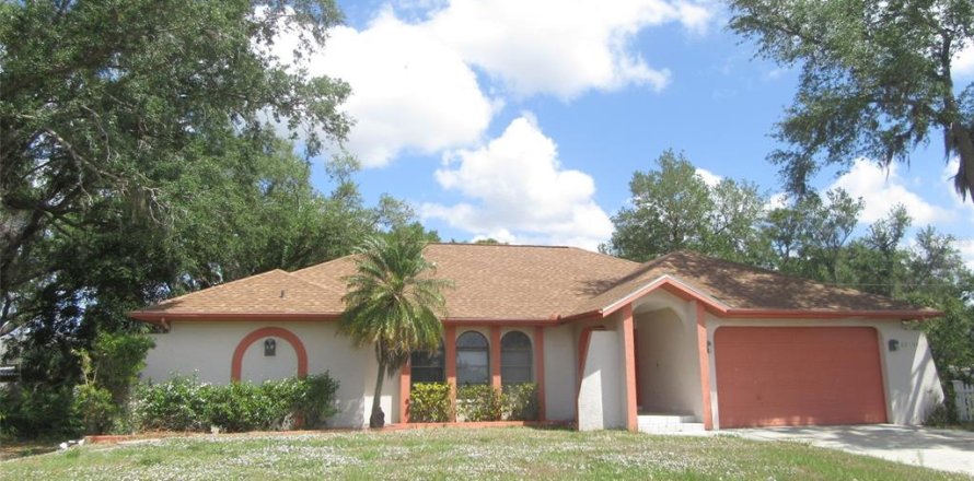 Villa ou maison à Port Charlotte, Floride 3 chambres, 226.31 m2 № 1718183