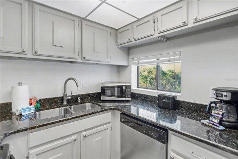 Купить кондоминиум в Сарасота, Флорида 3 комнаты, 69.49м2, № 2096929 - фото 15