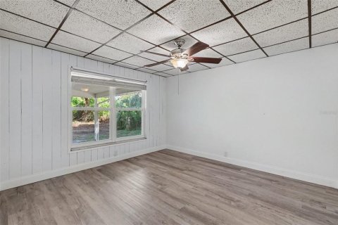 Villa ou maison à vendre à Brandon, Floride: 3 chambres, 155.8 m2 № 2415163 - photo 19