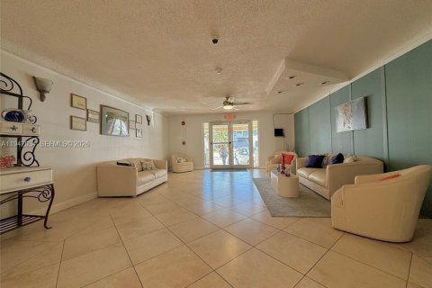 Copropriété à vendre à Hollywood, Floride: 1 chambre, 60.39 m2 № 1999179 - photo 28