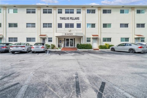 Copropriété à vendre à Hollywood, Floride: 1 chambre, 60.39 m2 № 1999179 - photo 20