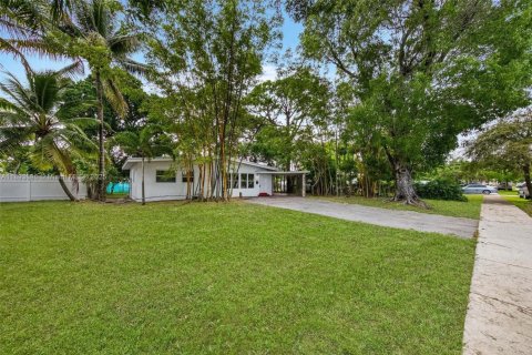 Casa en venta en Fort Lauderdale, Florida, 3 dormitorios, 92.9 m2 № 1945954 - foto 4