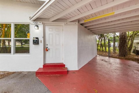 Casa en venta en Fort Lauderdale, Florida, 3 dormitorios, 92.9 m2 № 1945954 - foto 5