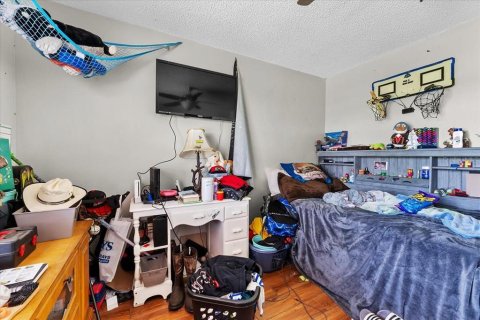 House in Fort Meade, Florida 3 bedrooms, 221.85 sq.m. № 1688217 - photo 23