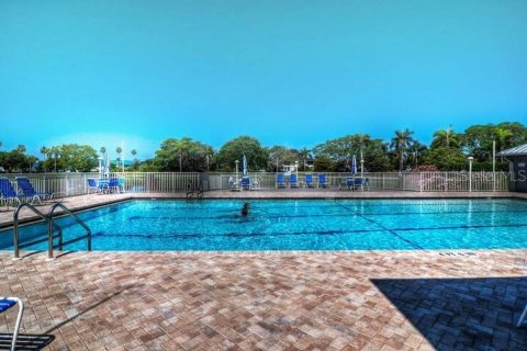 Condo in Bradenton, Florida, 2 bedrooms  № 1550166 - photo 18