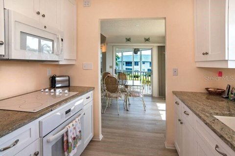 Condo in Bradenton, Florida, 2 bedrooms  № 1550166 - photo 4