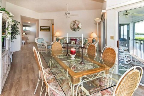 Condo in Bradenton, Florida, 2 bedrooms  № 1550166 - photo 8