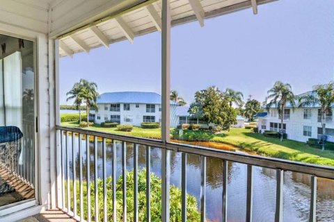 Condo in Bradenton, Florida, 2 bedrooms  № 1550166 - photo 14