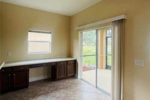 Villa ou maison à louer à Punta Gorda, Floride: 4 chambres, 219.9 m2 № 1858363 - photo 6