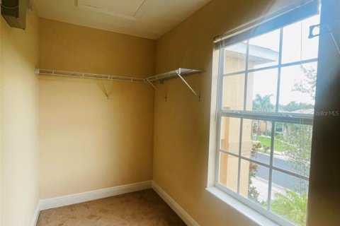 Villa ou maison à louer à Punta Gorda, Floride: 4 chambres, 219.9 m2 № 1858363 - photo 13