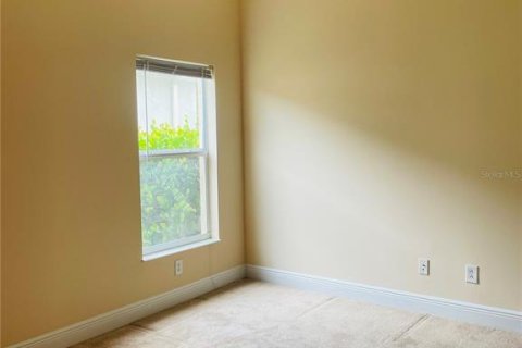 Villa ou maison à louer à Punta Gorda, Floride: 4 chambres, 219.9 m2 № 1858363 - photo 8