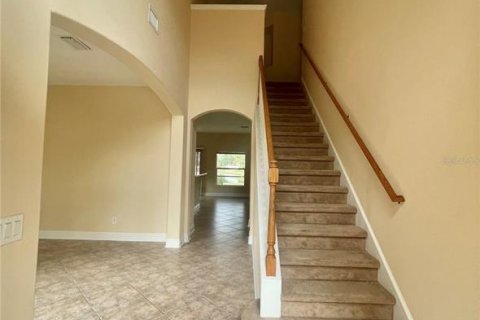 Villa ou maison à louer à Punta Gorda, Floride: 4 chambres, 219.9 m2 № 1858363 - photo 3